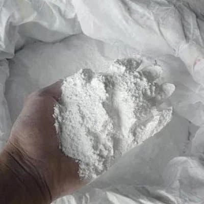 Quick lime powder packed in sealed bags